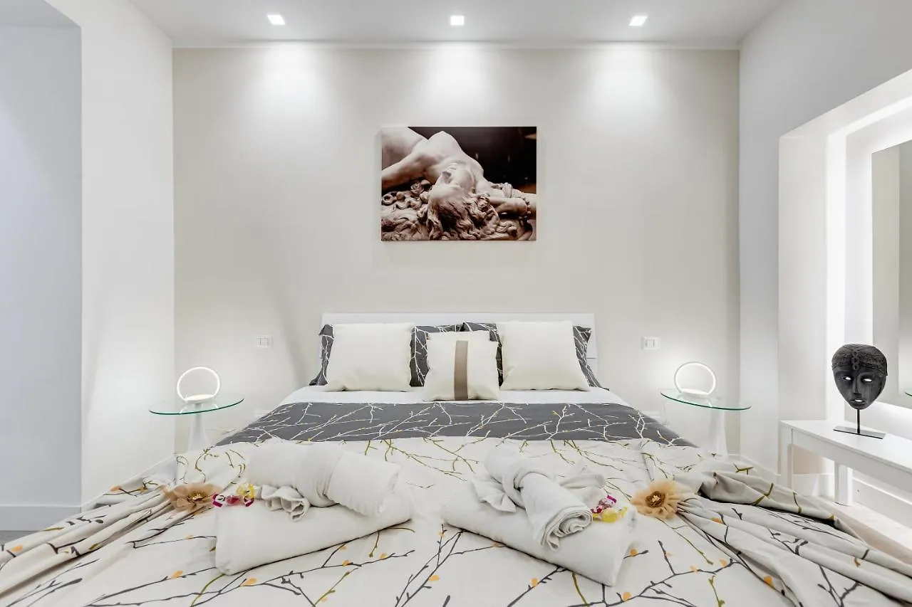 Bmga L The White Crown Apartment In Testaccio Rome
